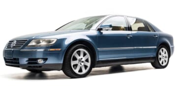 This 97,000-Mile Volkswagen Phaeton W12 Is So Clean, There's No Way It Would Ruin Your Life