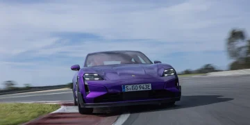 2025 Porsche Taycan Turbo GT races along without losing its cool