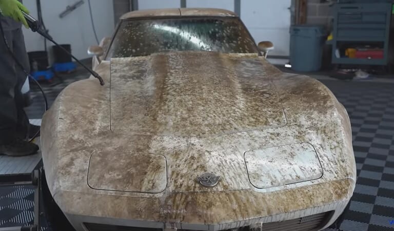 [VIDEO] 1978 Corvette Barn Find with 1599 Miles Gets First Wash in 45 Years