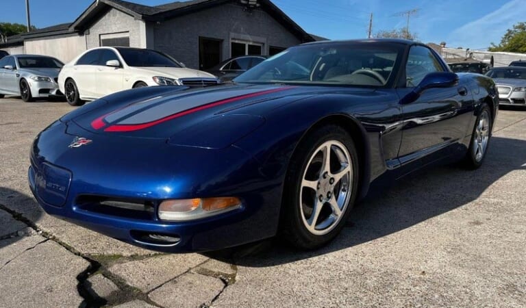Corvettes for Sale: 2004 Commemorative Edition Coupe with a Manual 6-Speed on Craigslist